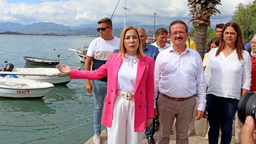 AK PARTİLİ GÖKCAN'DAN FETHİYE KÖRFEZİ TEMİZLİĞİ VE FESTİVAL AÇIKLAMASI: