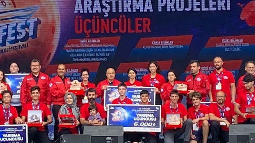 MUĞLALI ÖĞRENCİLERDEN TEKNOFESTKARADENİZ’DE GURURLANDIRAN BAŞARI