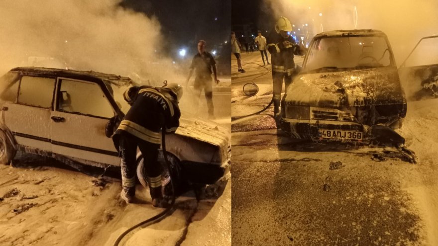 Seyir halindeki otomobilde çıkan yangın söndürüldü