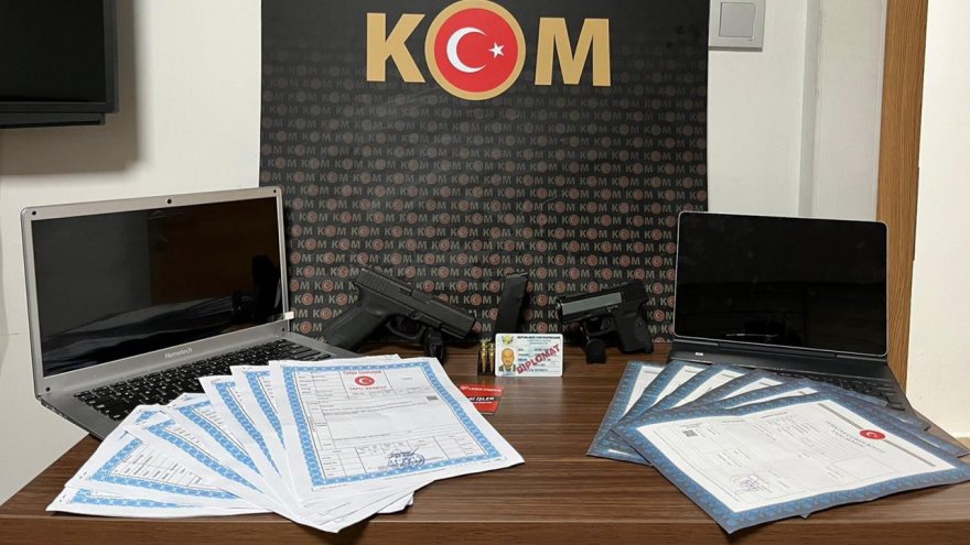 Dolandırıcılık operasyonunda 11 şüpheli yakalandı