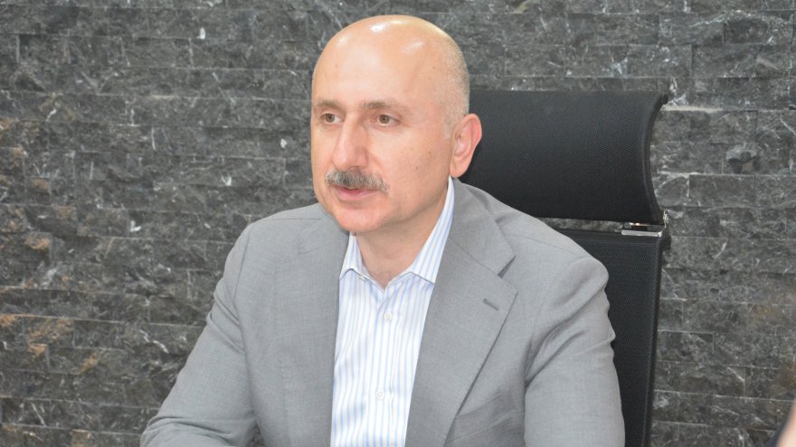 Bakan Karaismailoğlu CHP’li belediyeleri eleştirdi: “Belediye sorumluluğunu yerine getirmiyor”