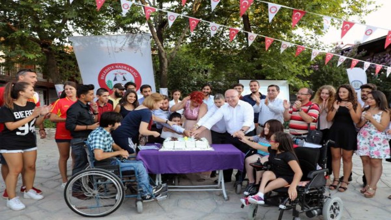 “Adım At / Take a Step” Gala Gecesinde Buluştular