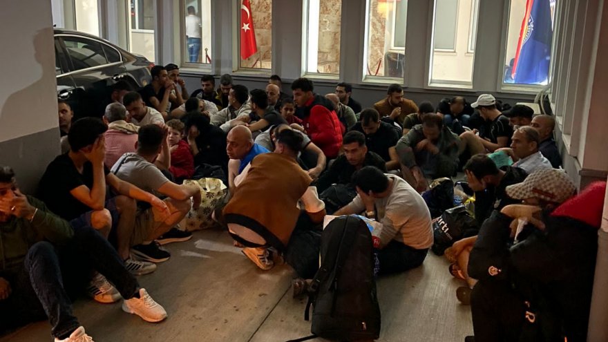 Marmaris'teki bir otelde 66 düzensiz göçmen yakalandı