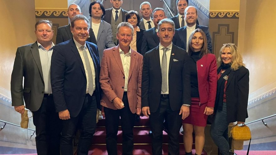 KARDEŞ ŞEHİR FÜRTH’E MARMARİS ÇIKARMASI