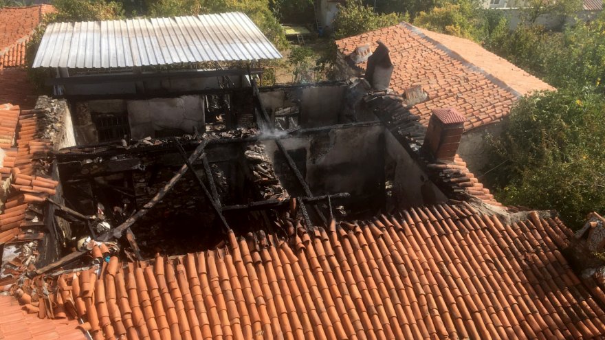 Evde çıkan yangın söndürüldü