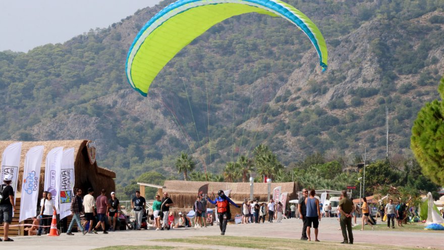 22. Uluslararası Ölüdeniz Hava Oyunları Festivali başladı