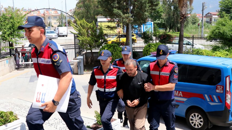 Bacanağını av tüfeğiyle öldüren zanlı hakim karşısına çıkarıldı