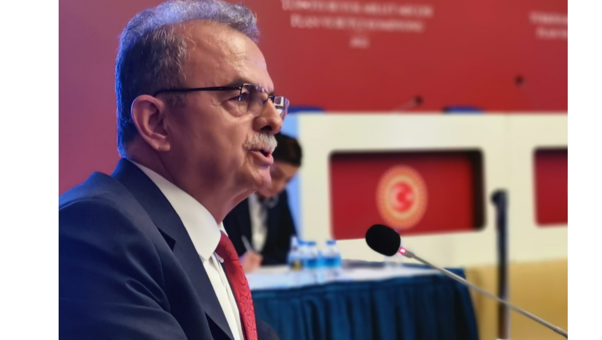 MİLLETVEKİLİ GİRGİN: “MUĞLA VALİSİ MUĞLA’NIN KARDEŞLİK ORTAMINA ZARAR VERİYOR” 