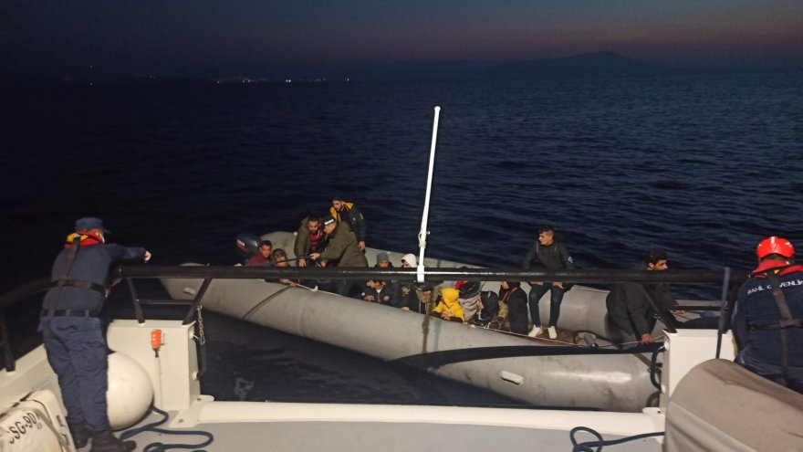 33 düzensiz göçmen kurtarıldı 106 düzensiz göçmen yakalandı