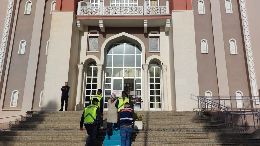 Terör örgütüne üye olma suçundan hapis cezası bulunan şahıs tutuklandı