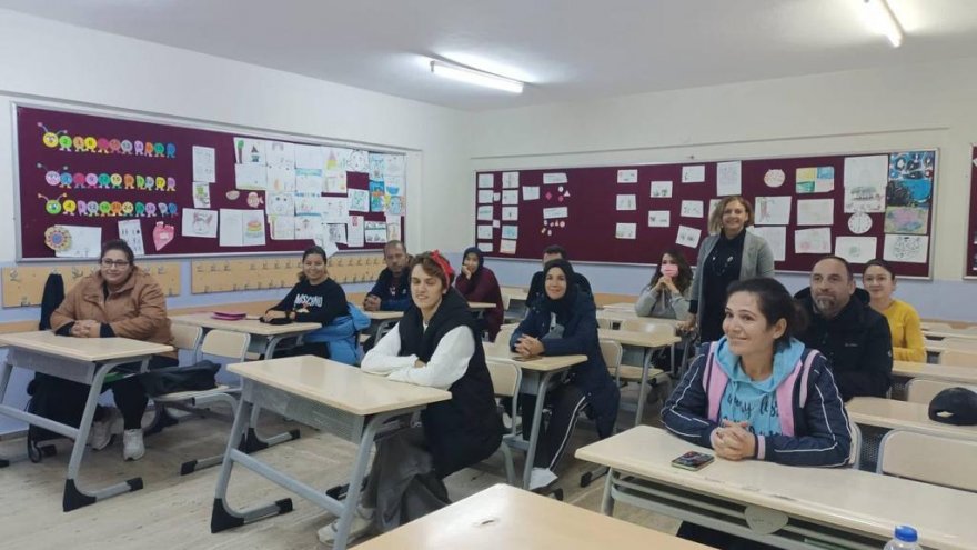 Aile Okulu projesiyle 7 bin 878 aileye ulaşıldı