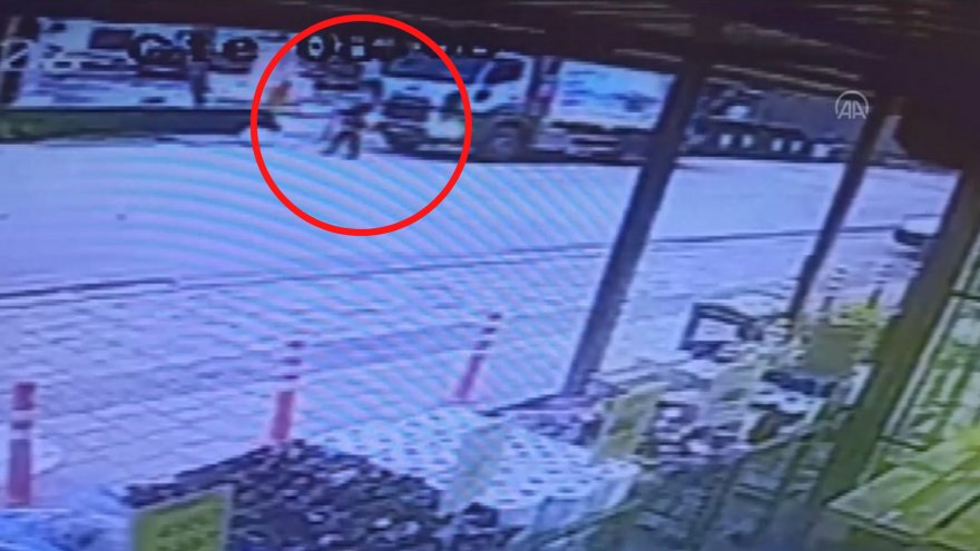 Muğla’da bir kadın çöp kamyonun altında kaldı