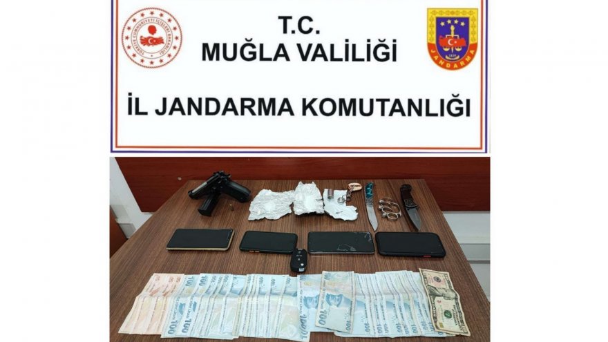 MİLAS'TA UYUŞTURUCU OPERASYONU: 3 GÖZALTI