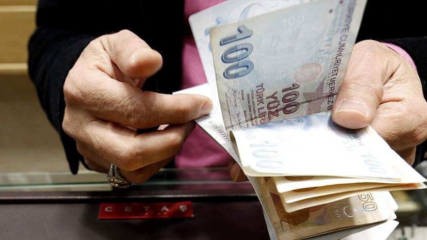 Memur ve emeklilere zam oranı yarın netleşecek