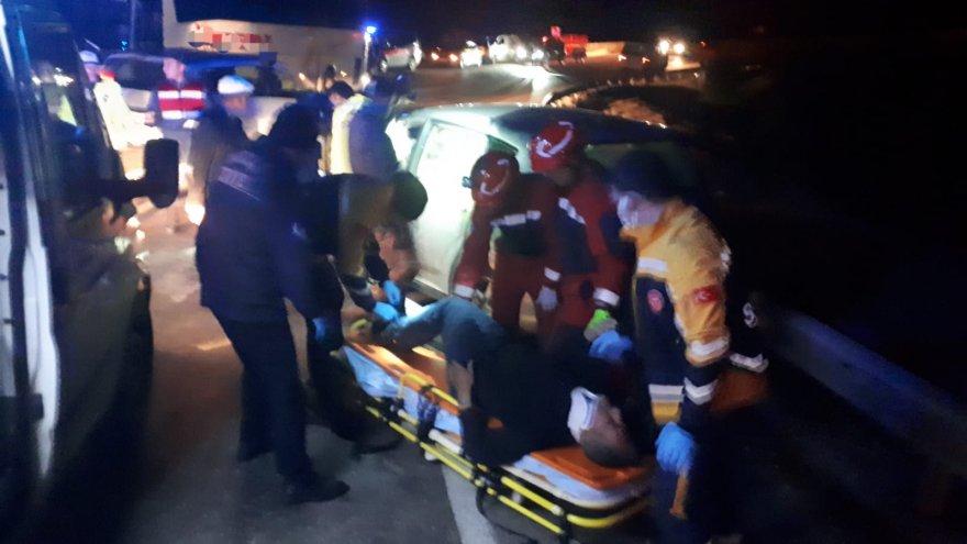 Trafik kazasında 2 kişi yaralandı