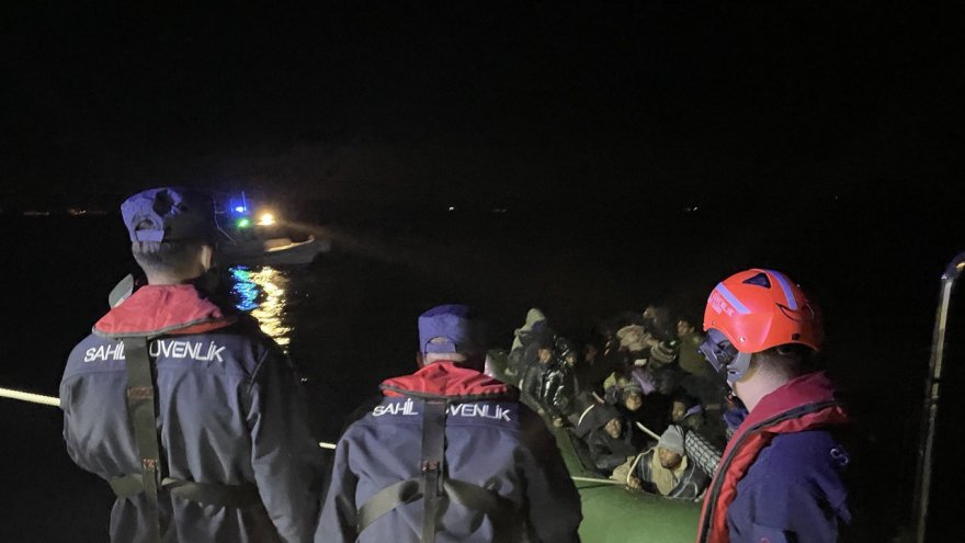 67 düzensiz göçmen yakalandı, 10'u kurtarıldı