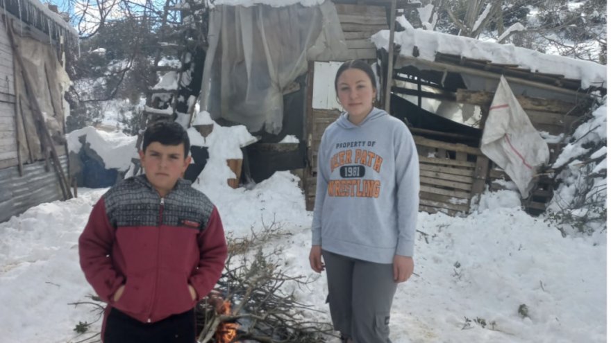 Yangında mağdur olan kız çocuğu, depremzedeler için seferber oldu