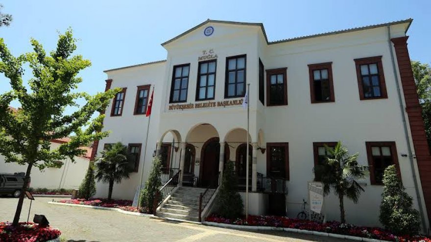 BÜYÜKŞEHİR BELEDİYESİ DEPREMZEDELERİN SU ÜCRETLERİNİ ÖDÜYOR