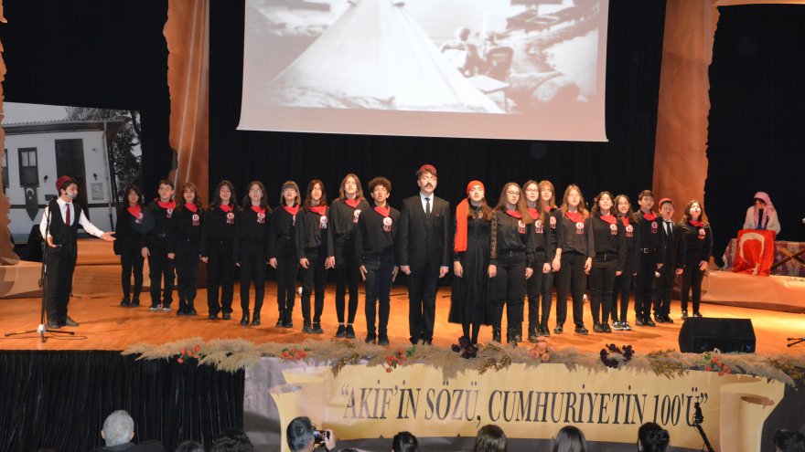 İSTİKLAL MARŞI'NIN KABULÜNÜN YILDÖNÜMÜ KUTLANDI
