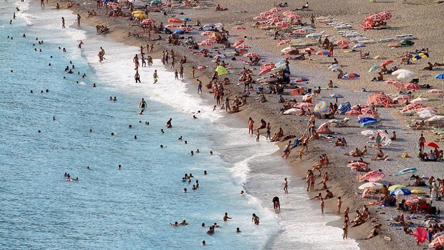 Muğla turizmde rekora koşuyor \\ 2 ayda 23 bin 603 turist geldi