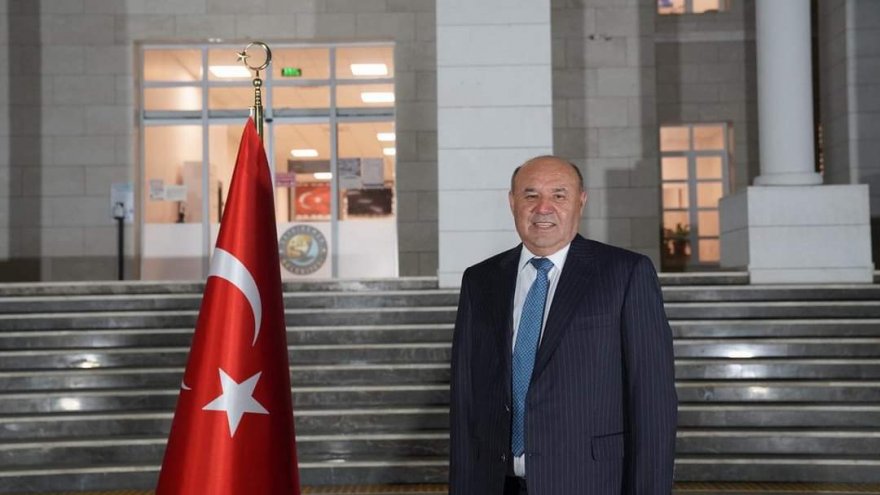 Seydikemer Belediye Başkanı Yakup Otgöz, Milletvekili aday adaylığı için istifa etti