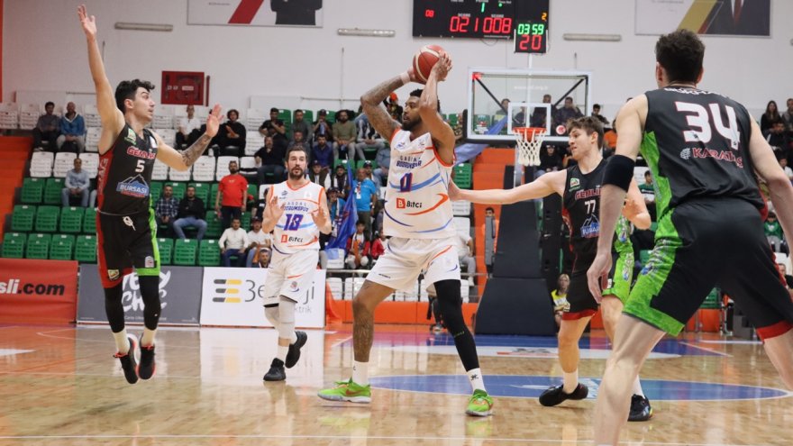 Çağdaş Bodrumspor, Akran Gemlik Basketbol'u 81-60 yendi