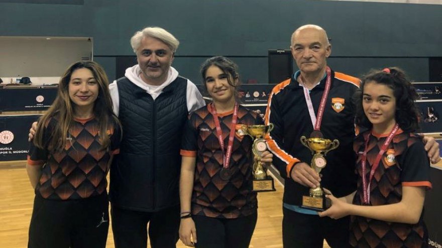 MENTEŞE BELEDİYESPOR’DAN 20 MADALYA