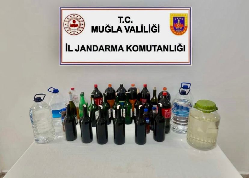Fethiye’de kaçak alkol satışı yapan şahıs gözaltına alındı