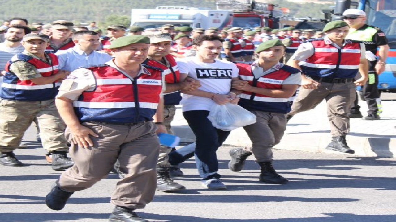 HERO tişörtü giyen darbecinin avukatı tutuklandı