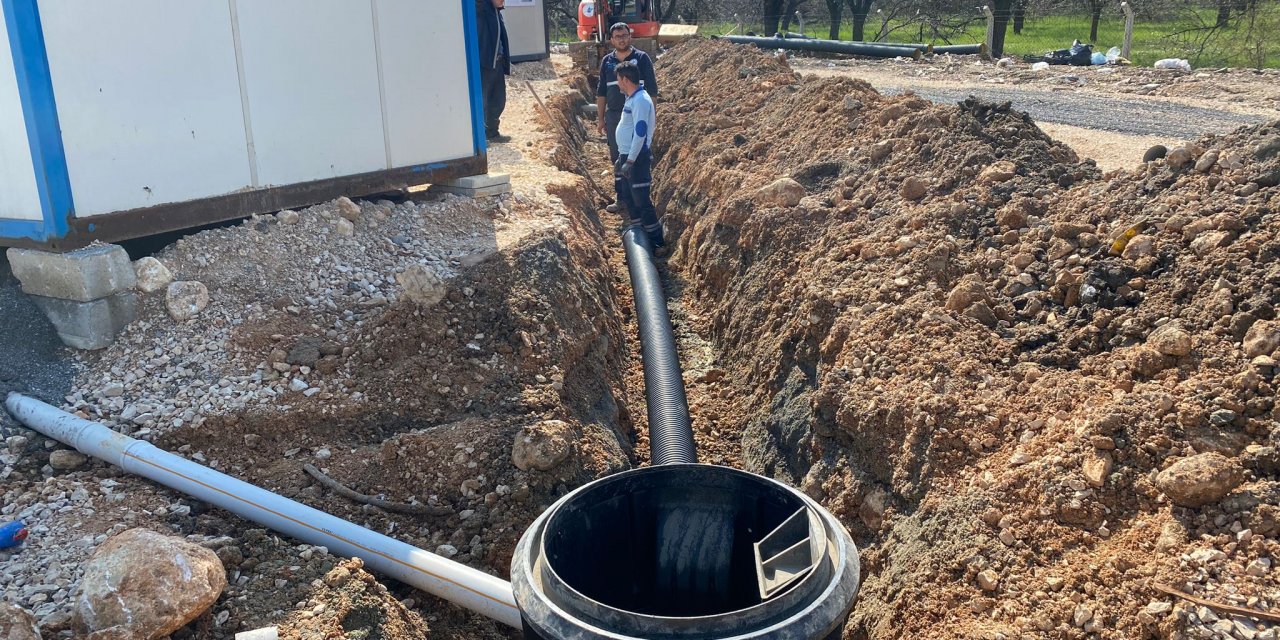 BÜYÜKŞEHİR EKİPLERİ MALATYA’DA ALTYAPI ÇALIŞMALARINA DEVAM EDİYOR