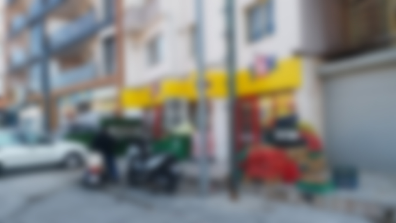 Market hırsızı çalışan tarafından yakalandı