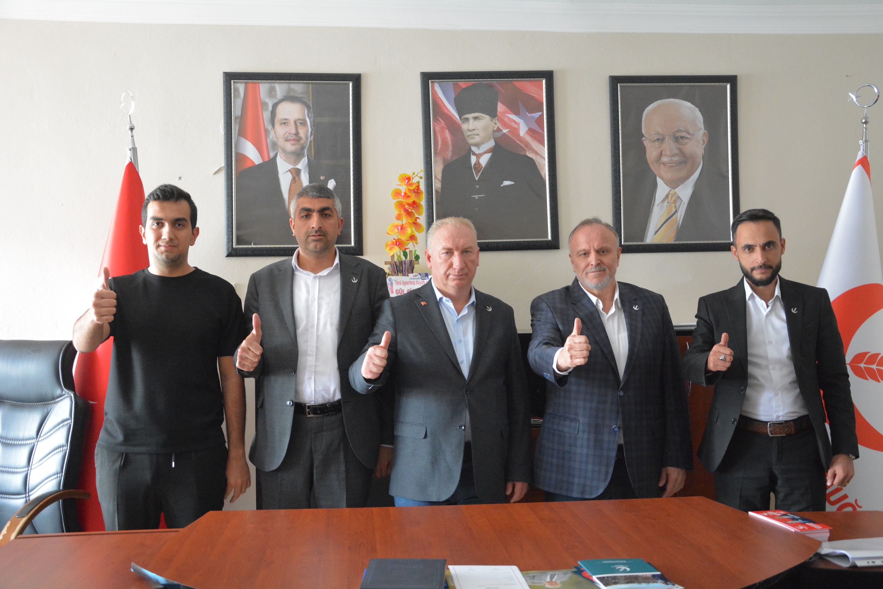 Yeniden Refah Partisi teşkilatı seçimlere hazır