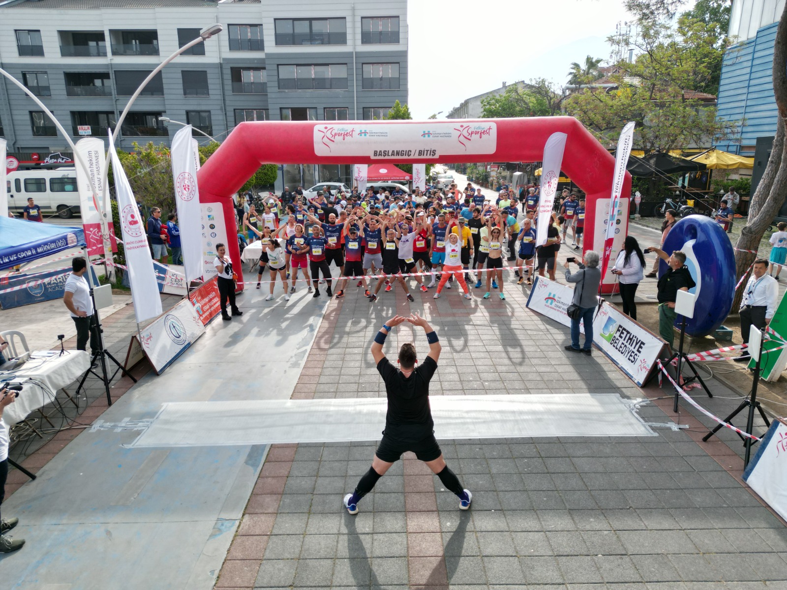 Fethiye'de geliri depremzedelere gönderilecek Yarımada Koşusu yapıldı