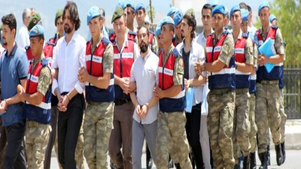 Sarıbey komutanı tehdit etti