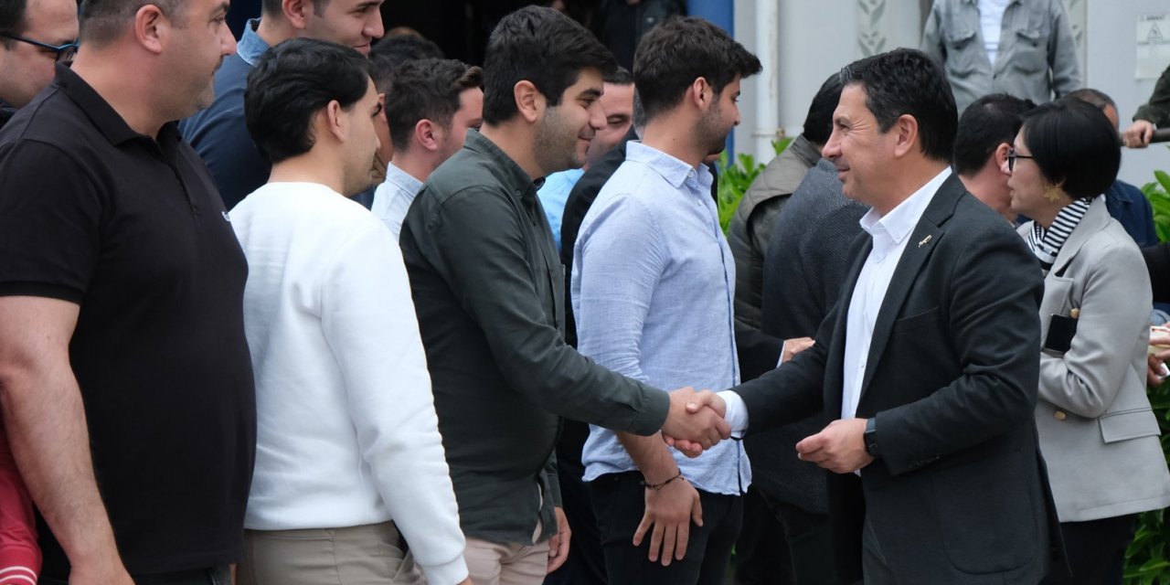 BAŞKAN ARAS, PERSONELİYLE BAYRAMLAŞTI