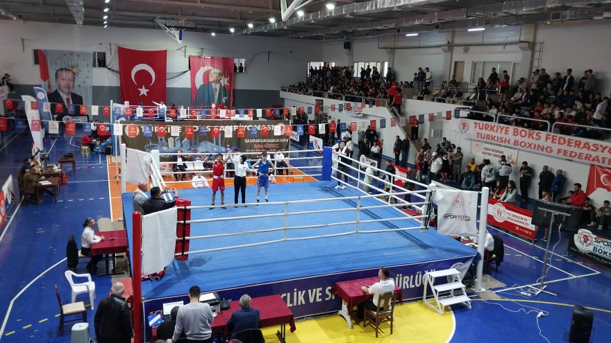 Gençler Türkiye Ferdi Boks Şampiyonası, Muğla'da başladı