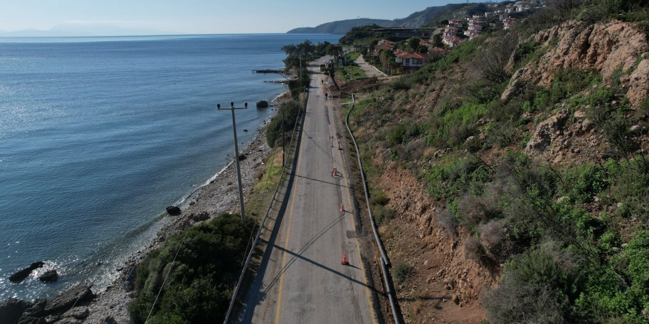 TÜRKEVLERİ, BOZALAN VE ÇÖKERTME İÇME SUYU PROJESİNİN 35 BİN METRESİ TAMAMLANDI