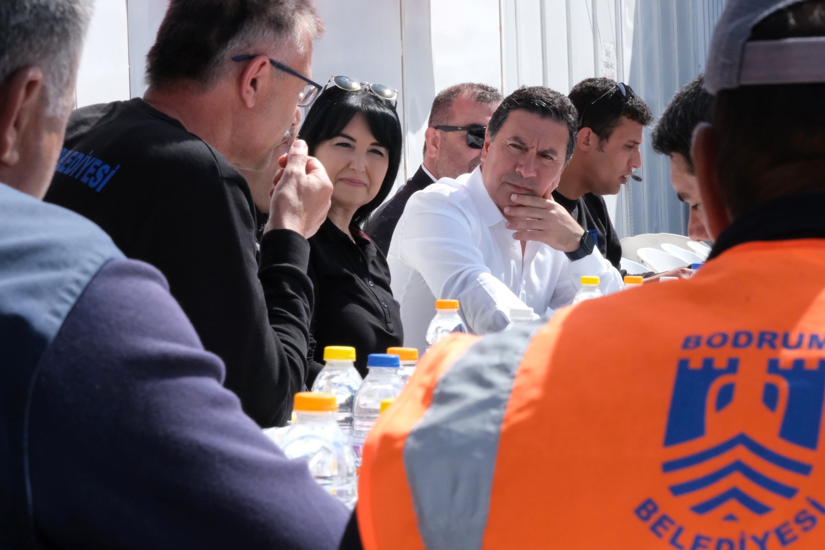 Başkan Aras, 1 Mayıs’ta çalışanlarıyla buluştu