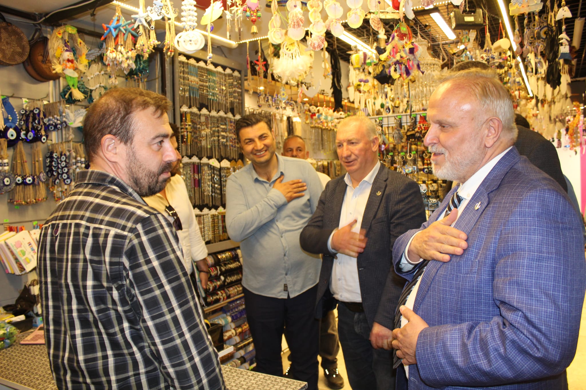 Milletvekili Adayı İsmail Baykal Marmaris’te vatandaşlara seslendi