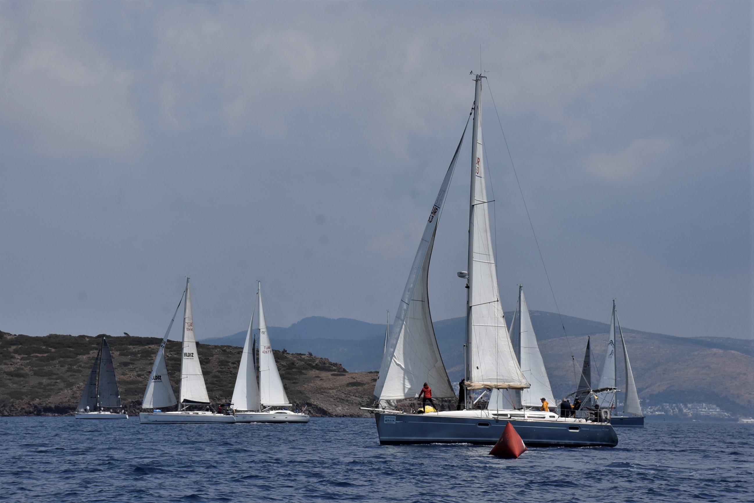 Yelkende SCHÜCO-BAYK Kış Trofesi'nin 7. ayak yarışları başladı