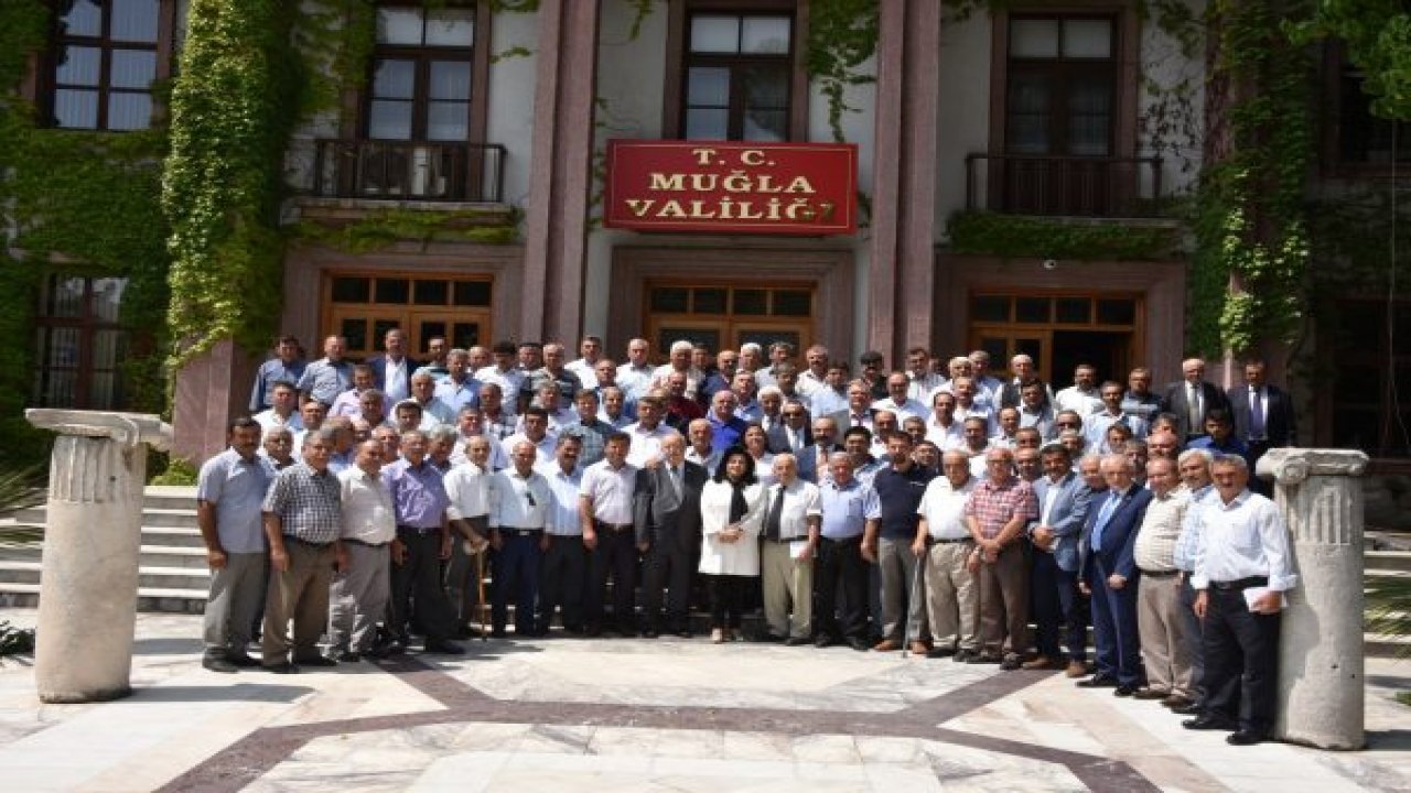 Vali Civelek, muhtarlarla buluştu