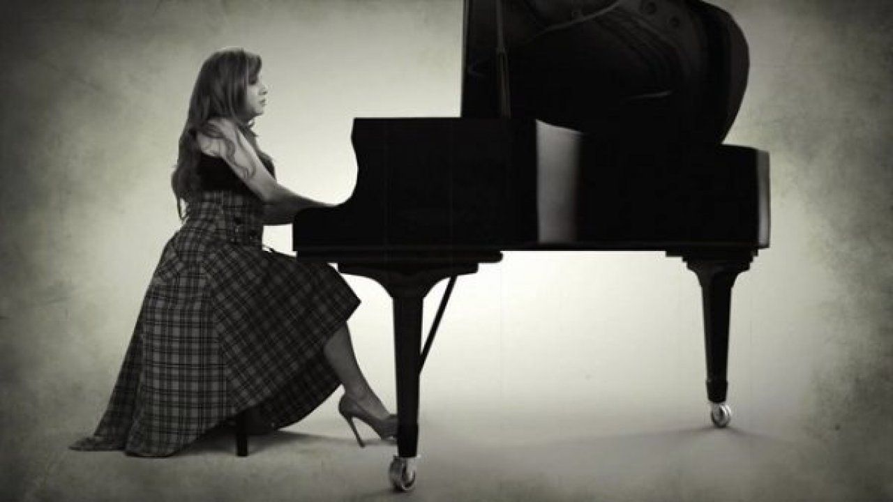 ÖREN’E ÜNLÜ YAĞACAK