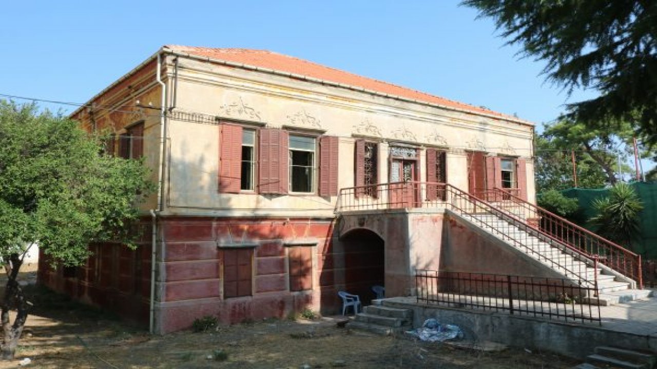 120 yıllık bina ayağa kaldırılacak