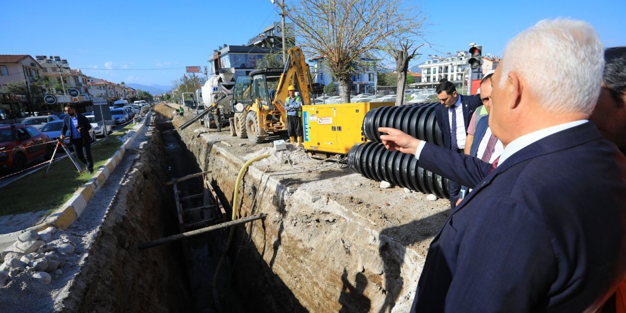 TURİZM MERKEZLERİNİN KANALİZASYON EKSİKLERİ GİDERİLİYOR