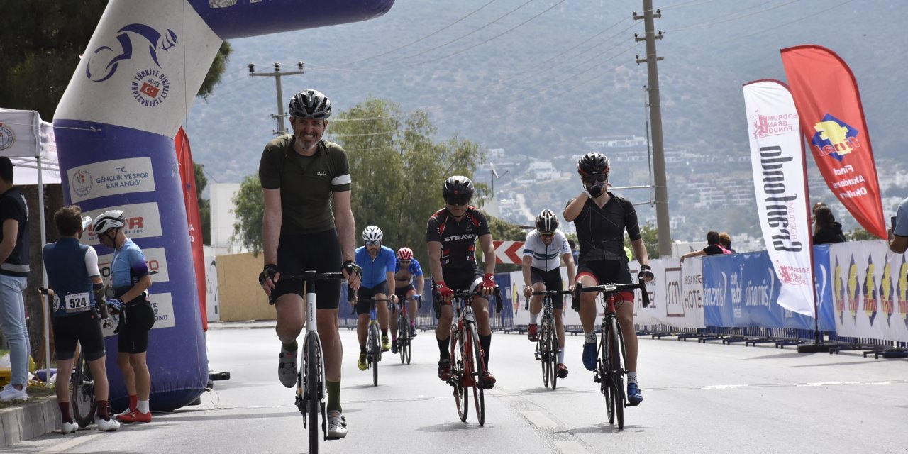 Bodrum Halikarnas Granfondo Yol Bisiklet Yarışı'nın üçüncüsü yapıldı