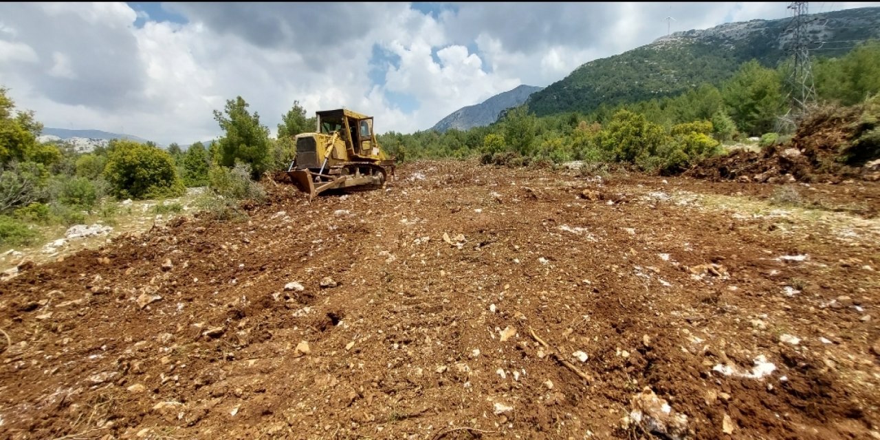 MENTEŞE'DE KIRSAL MAHALLELERE ULAŞIMI KOLAYLAŞTIRACAK ÇALIŞMALAR BAŞLADI