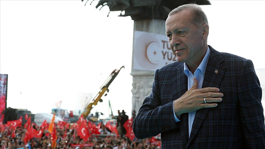Cumhurbaşkanı Erdoğan: TEKNOFEST'te muhteşem bir katılım vardı, gençlik kiminle, nerede yürüyeceğini iyi biliyor