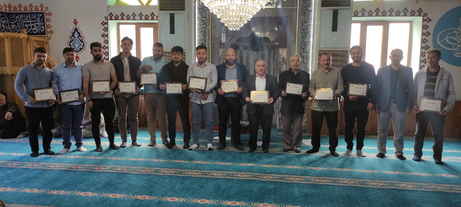 DEPREM BÖLGESİNDE GÖREV ALAN PERSONELE BAŞARI BELGESİ