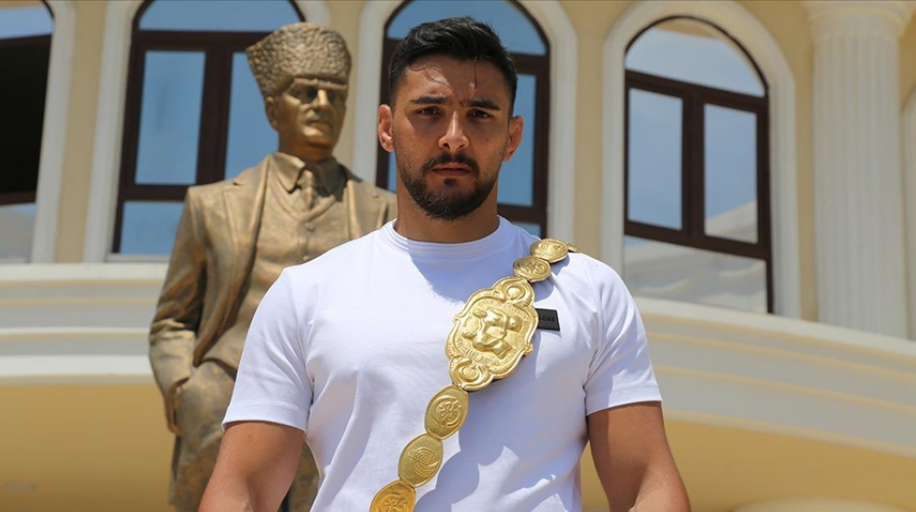 661. Tarihi Kırkpınar Yağlı Güreşleri altın kemeri Mustafa Taş'a takıldı