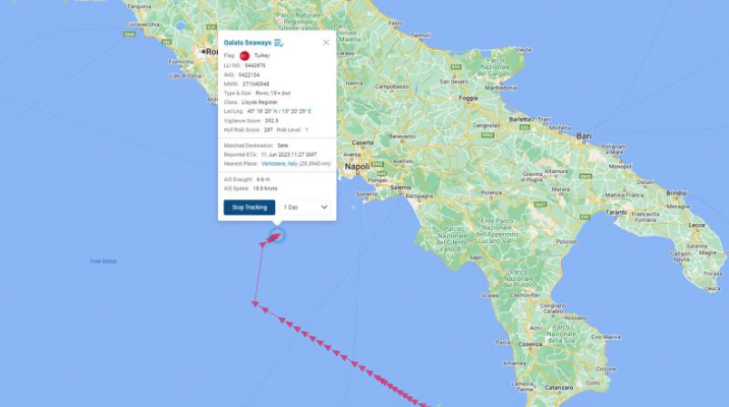 Türk gemisinde 'kaçak' krizi: İtalya'da müdahale edildi
